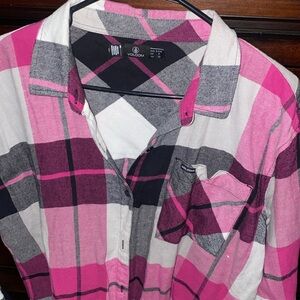 Volcom flannel. Brand new without tags. No flaws. Large